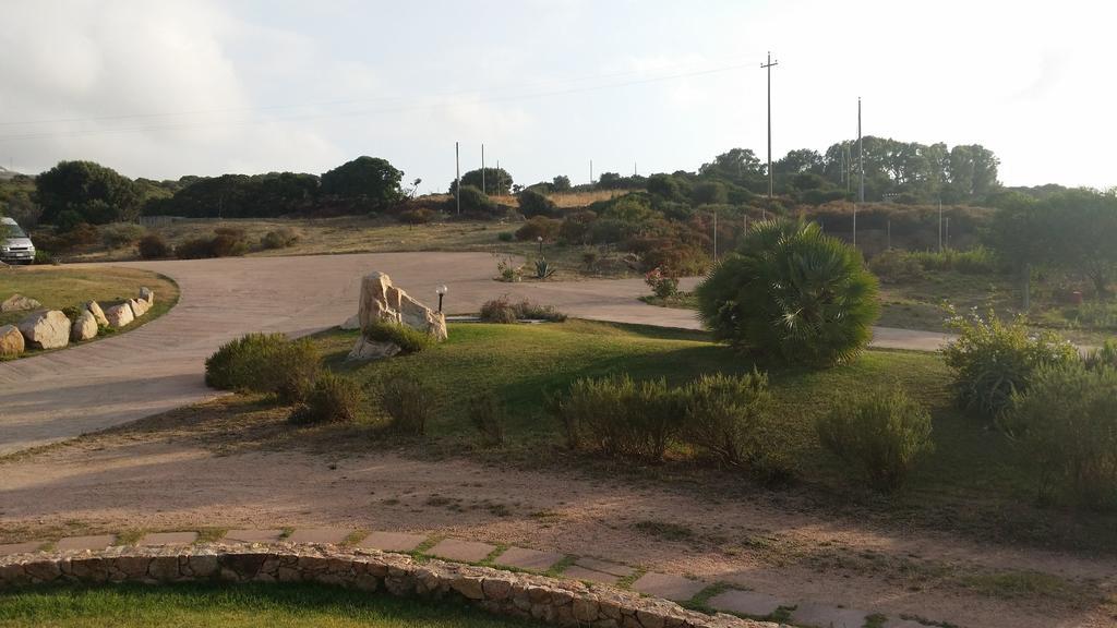 Hotel Ristorante La Tana Di Li Mazzoni Trinità dʼAgultu Dış mekan fotoğraf